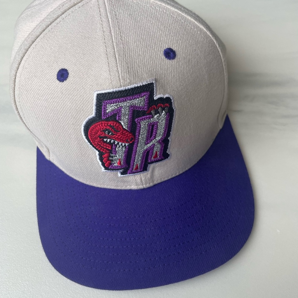 Lids Unisex Toronto Raptors Cap